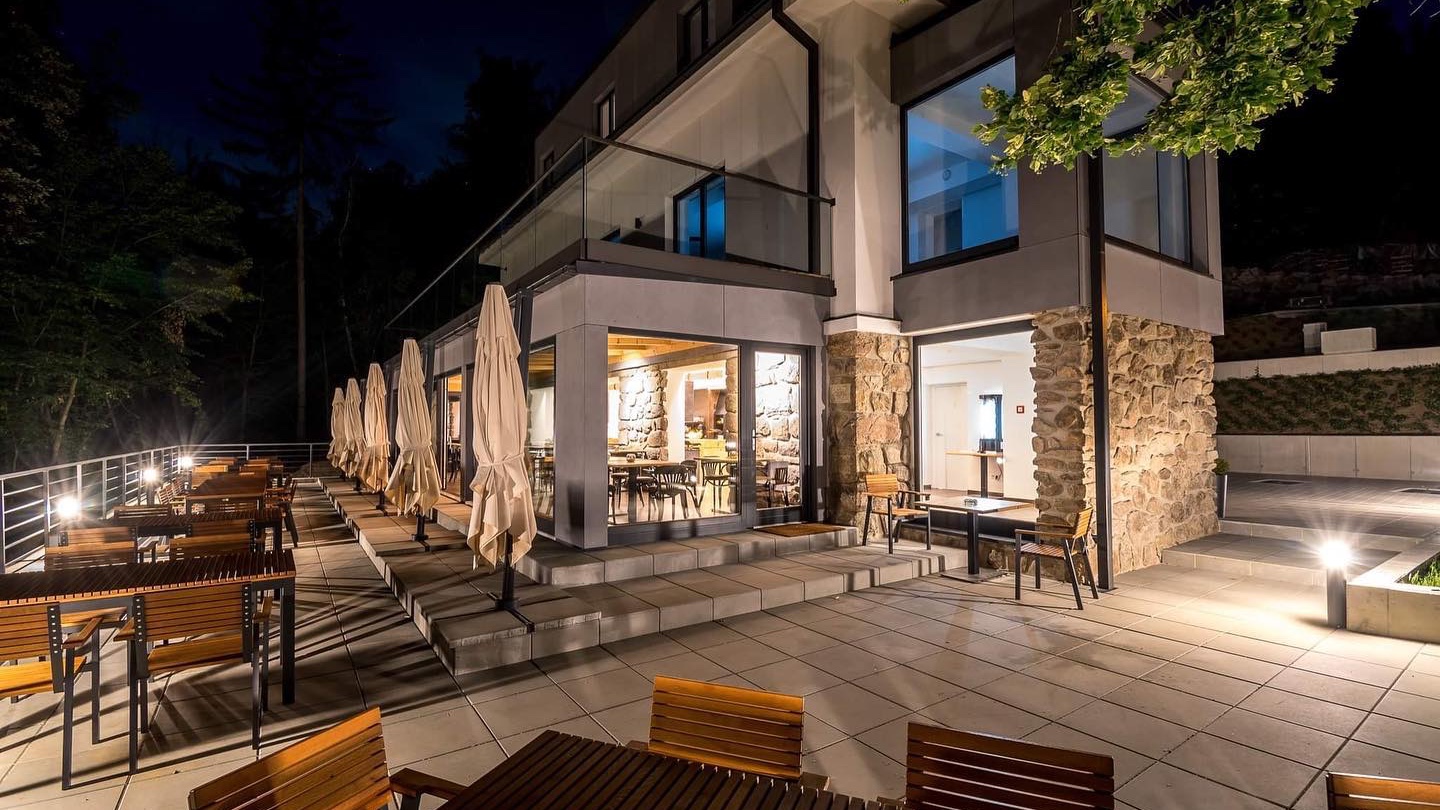 Forest Resort